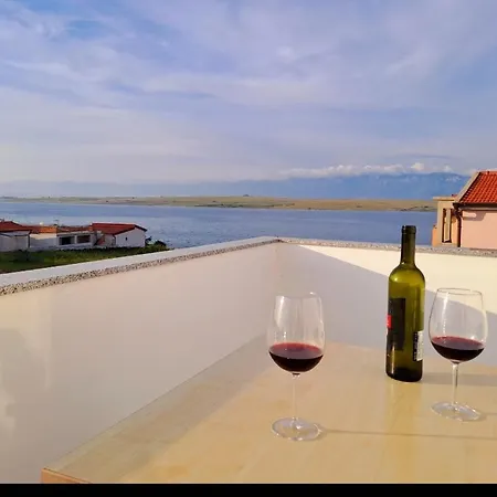 Appartamento Borat Apartmani. Vir